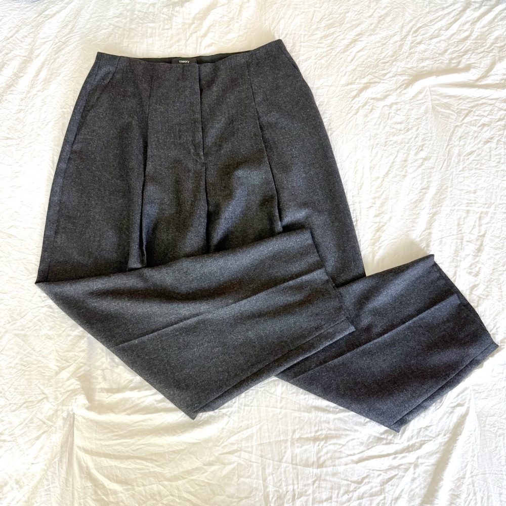 Theory Women’s Pleated Wool Blend Tapered Pants Size 6